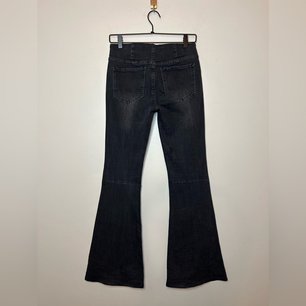 Newbury Kustom Midrise 70’s Bell Bottom Flare Stretch Pull On Jeans Size S - Picture 10 of 11